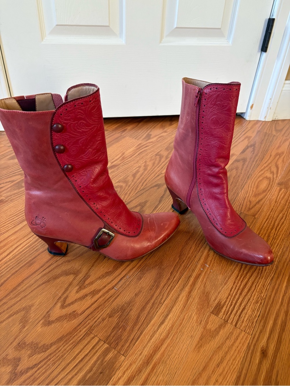 John Fluevog Babylon Boots 8.5 Red Pink Leather Embossed Western Victorian